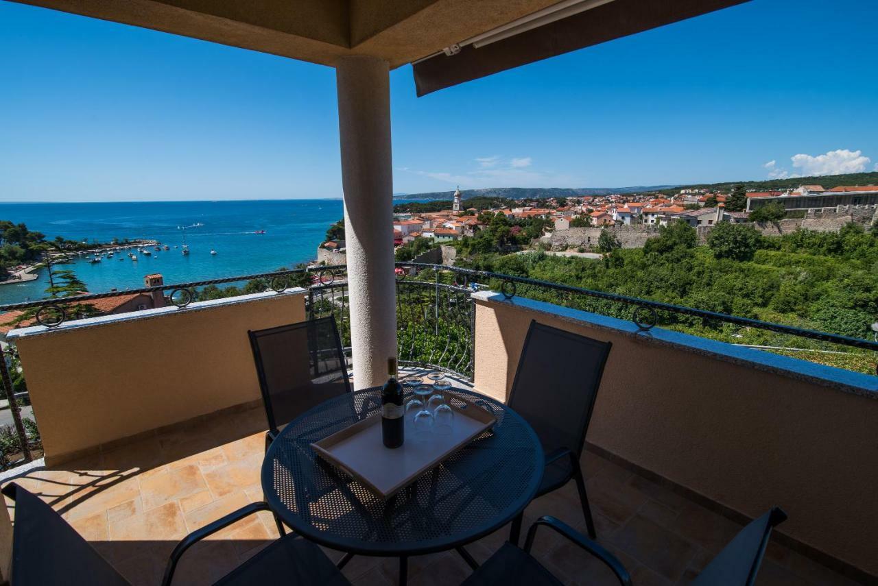 Franko & Ana Apartments Krk Town Eksteriør bilde