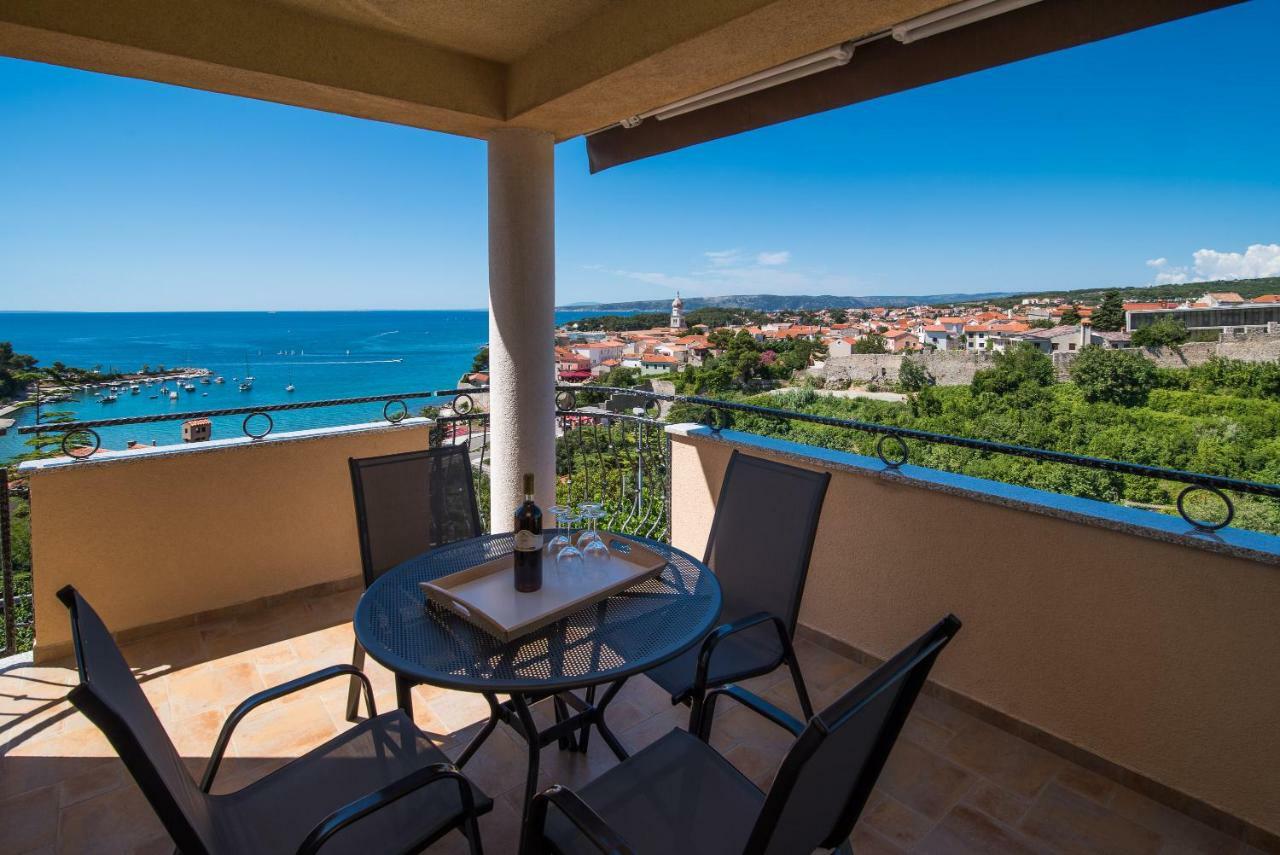 Franko & Ana Apartments Krk Town Eksteriør bilde