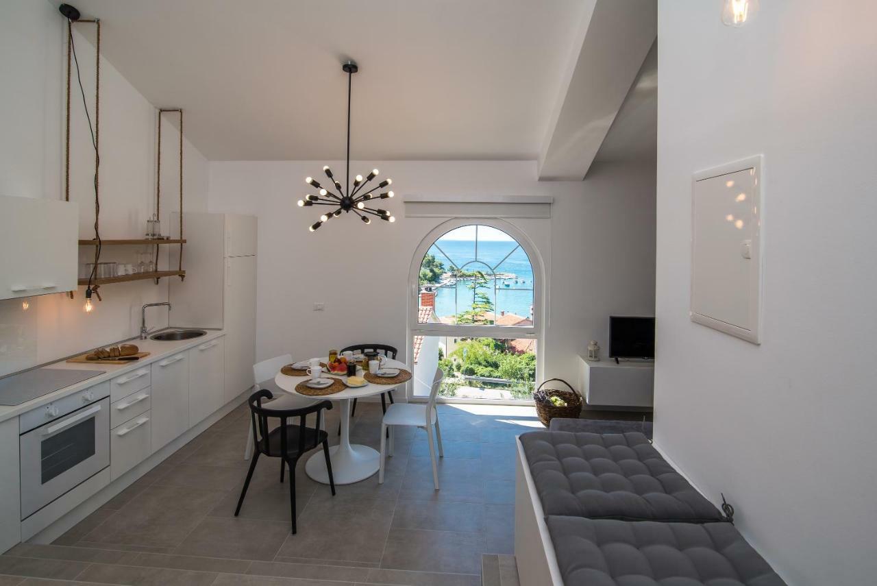 Franko & Ana Apartments Krk Town Eksteriør bilde