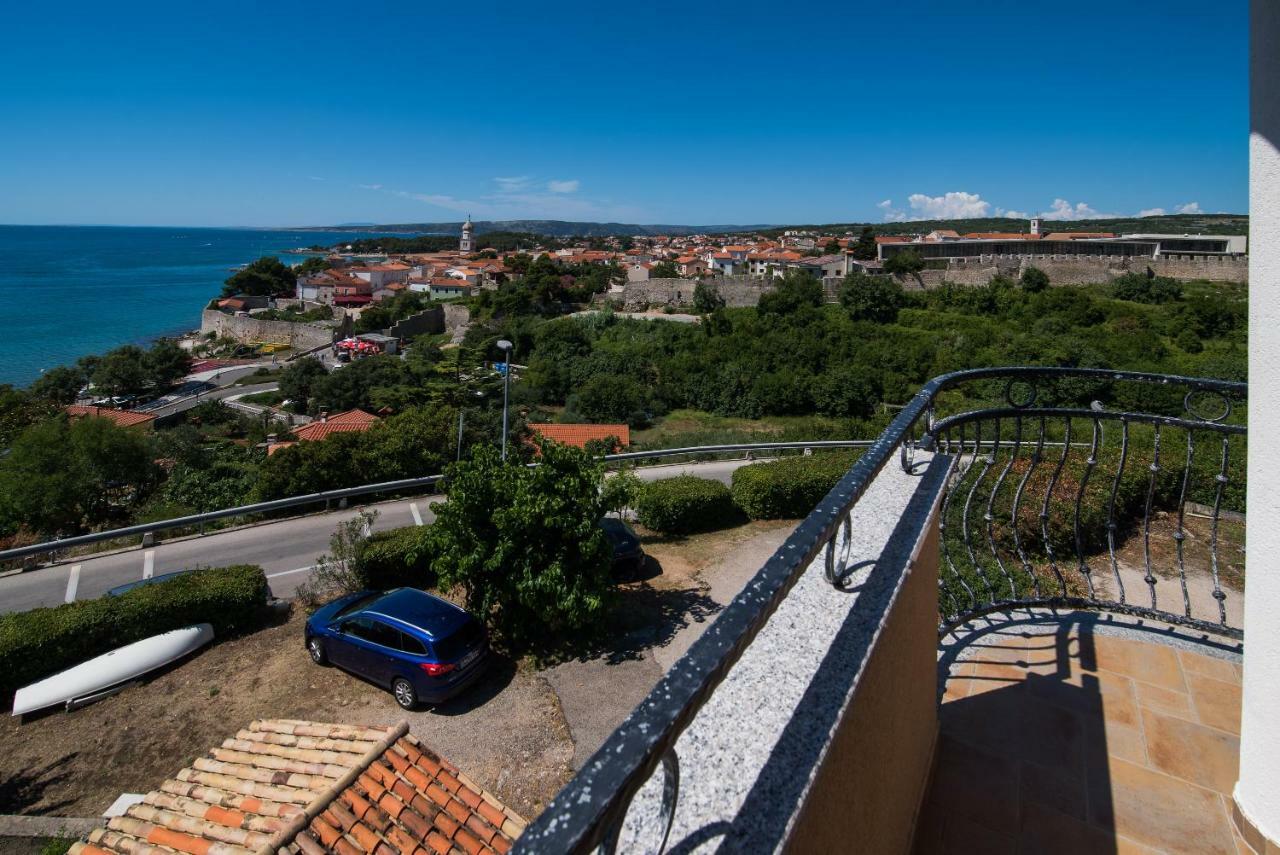 Franko & Ana Apartments Krk Town Eksteriør bilde